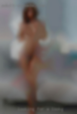 Looking for a dirty sassy woman looking for.